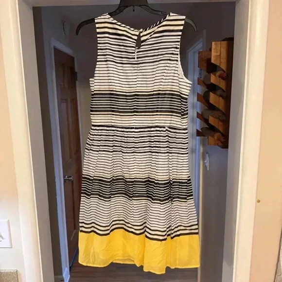 Talbots Women Striped Dress 100% Cotton Sleeveless Shift Dress Size 12 Petite - Picture 2 of 9